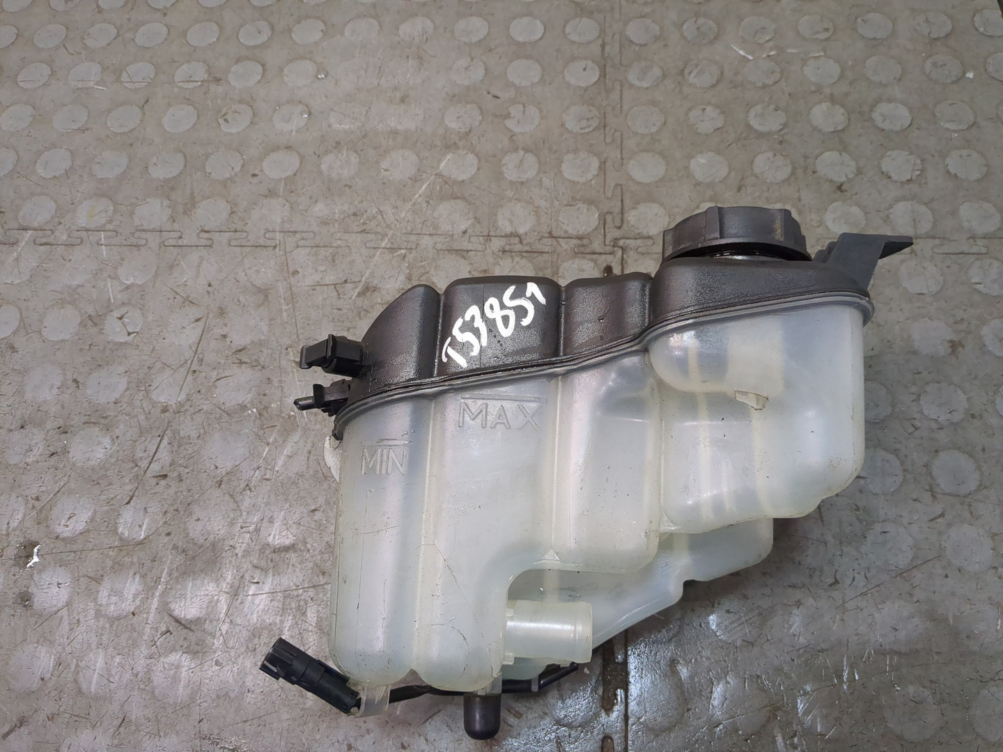 Бачок расширительный