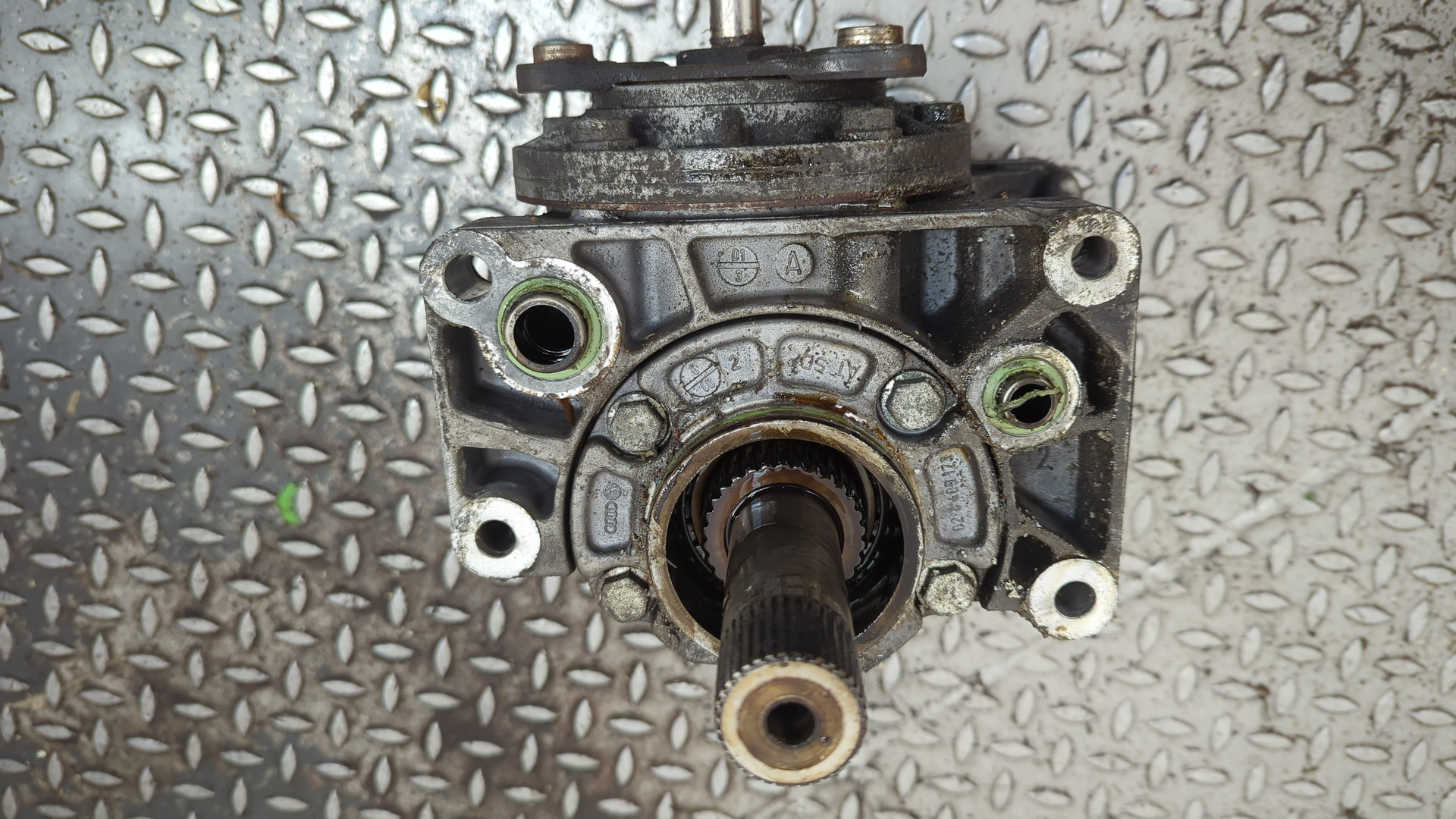 Коробка раздаточная