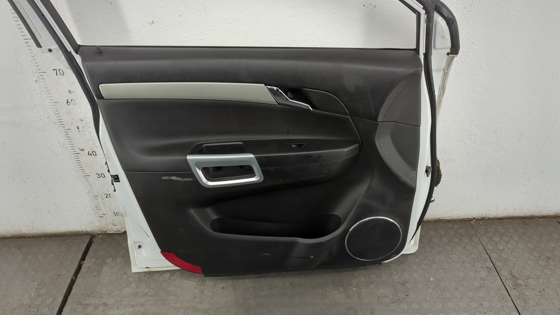 Дверь передняя левая