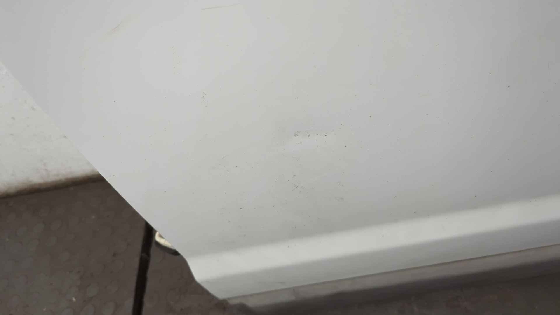 Дверь передняя левая