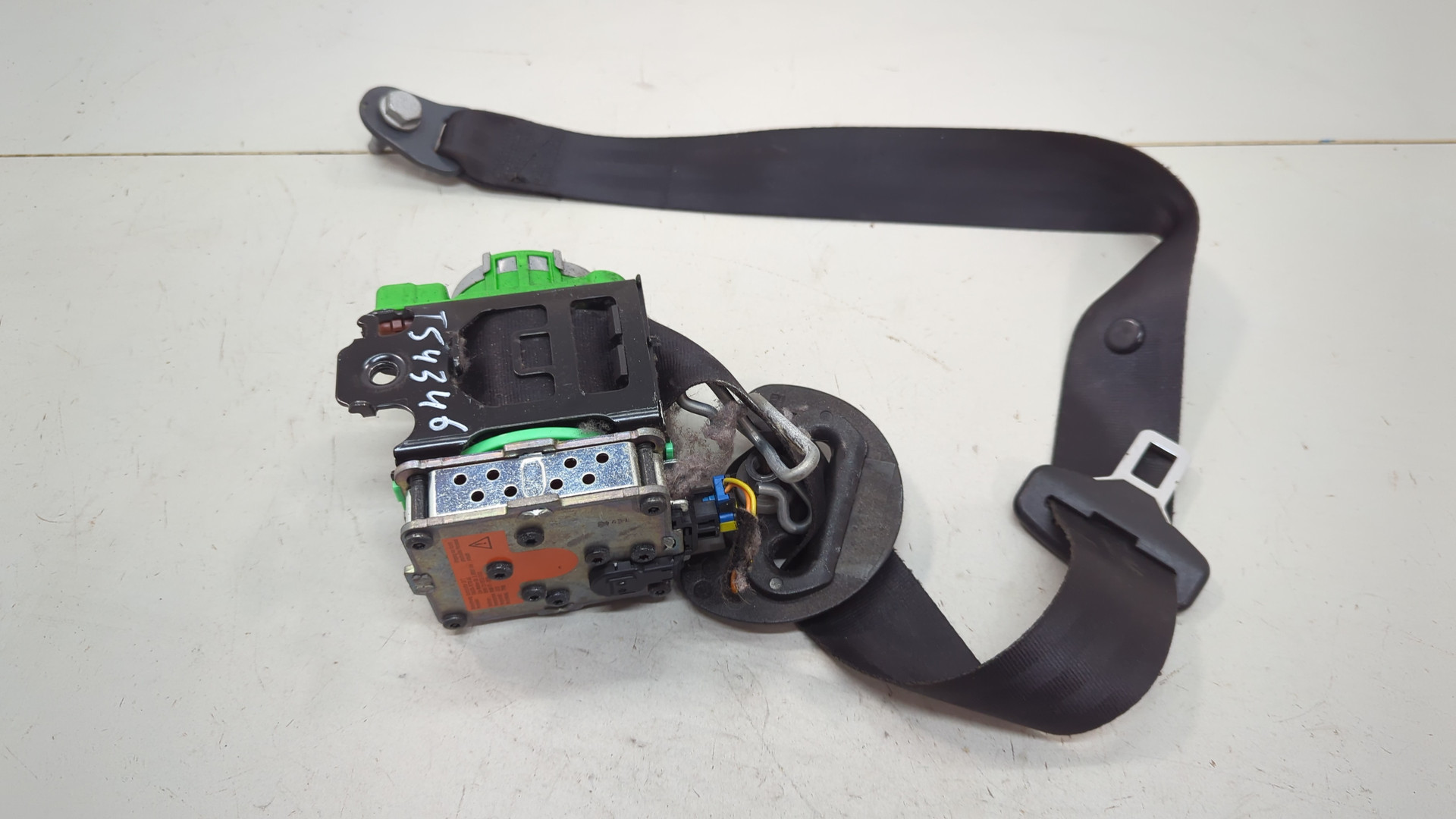 Ремень безопасности