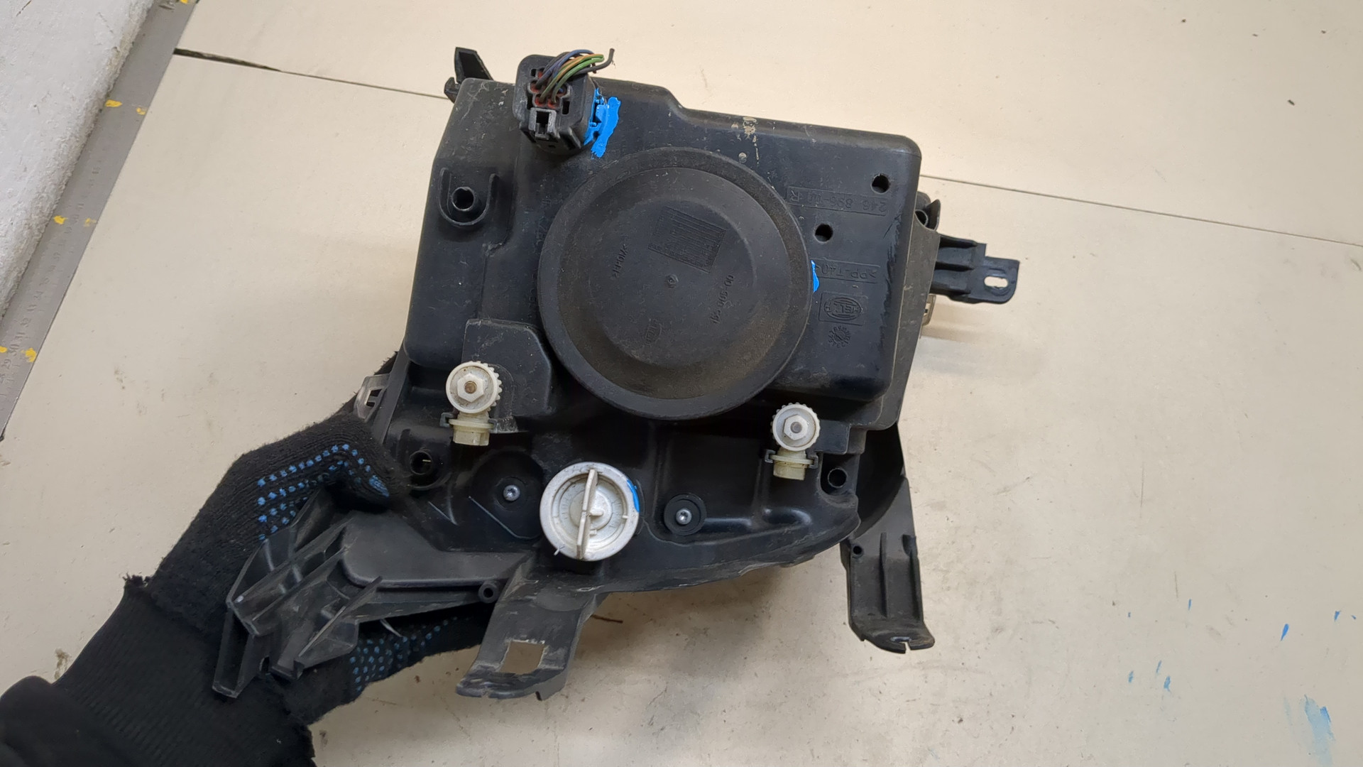 Фара правая