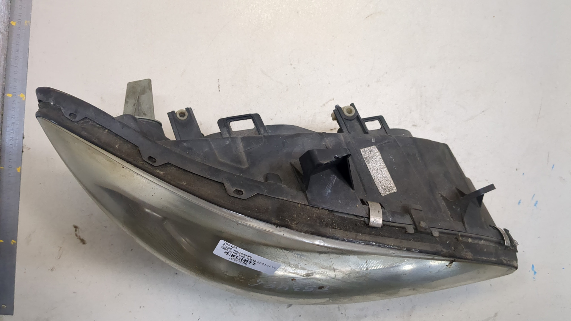 Фара правая