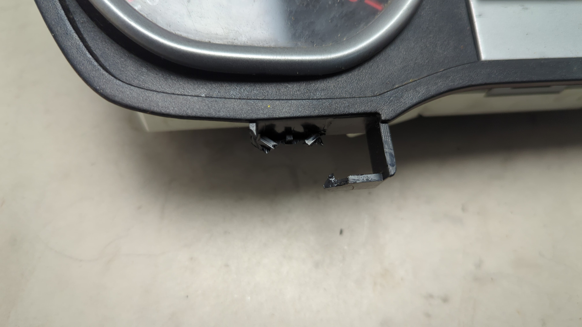 Панель приборов