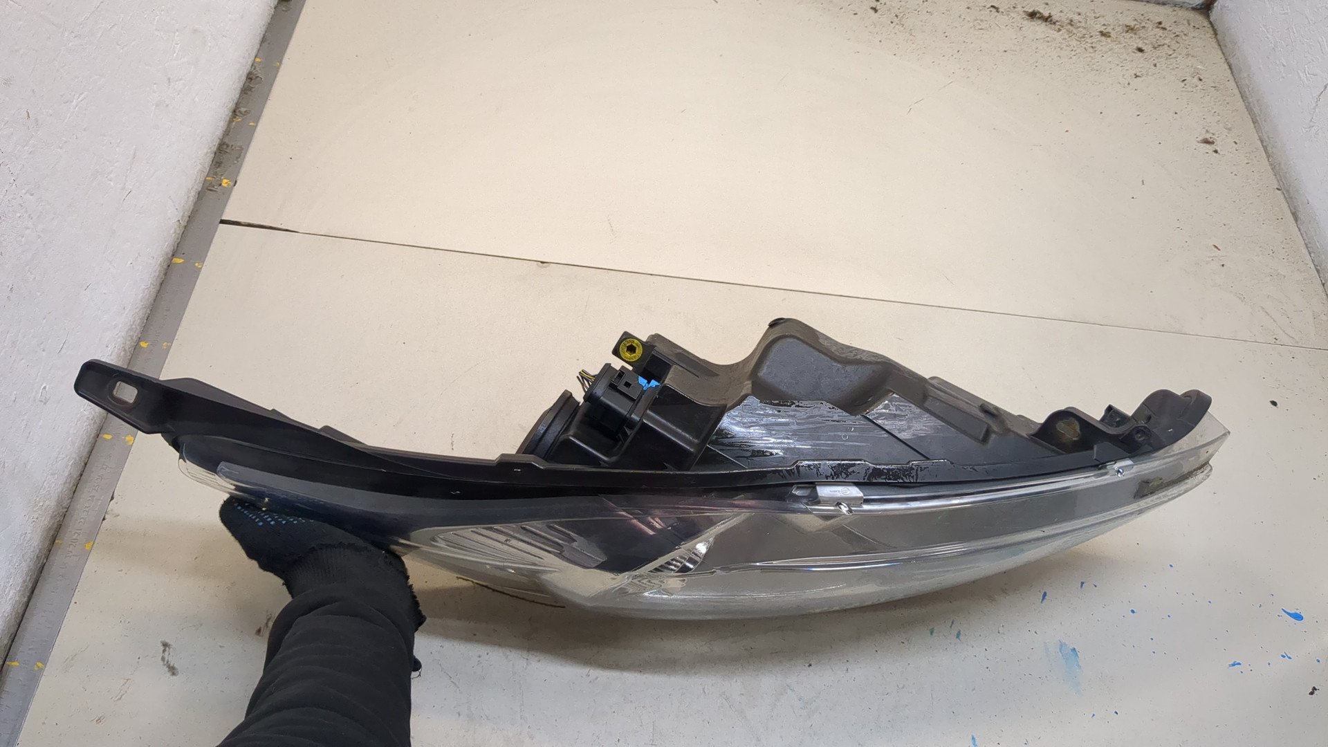 Фара правая