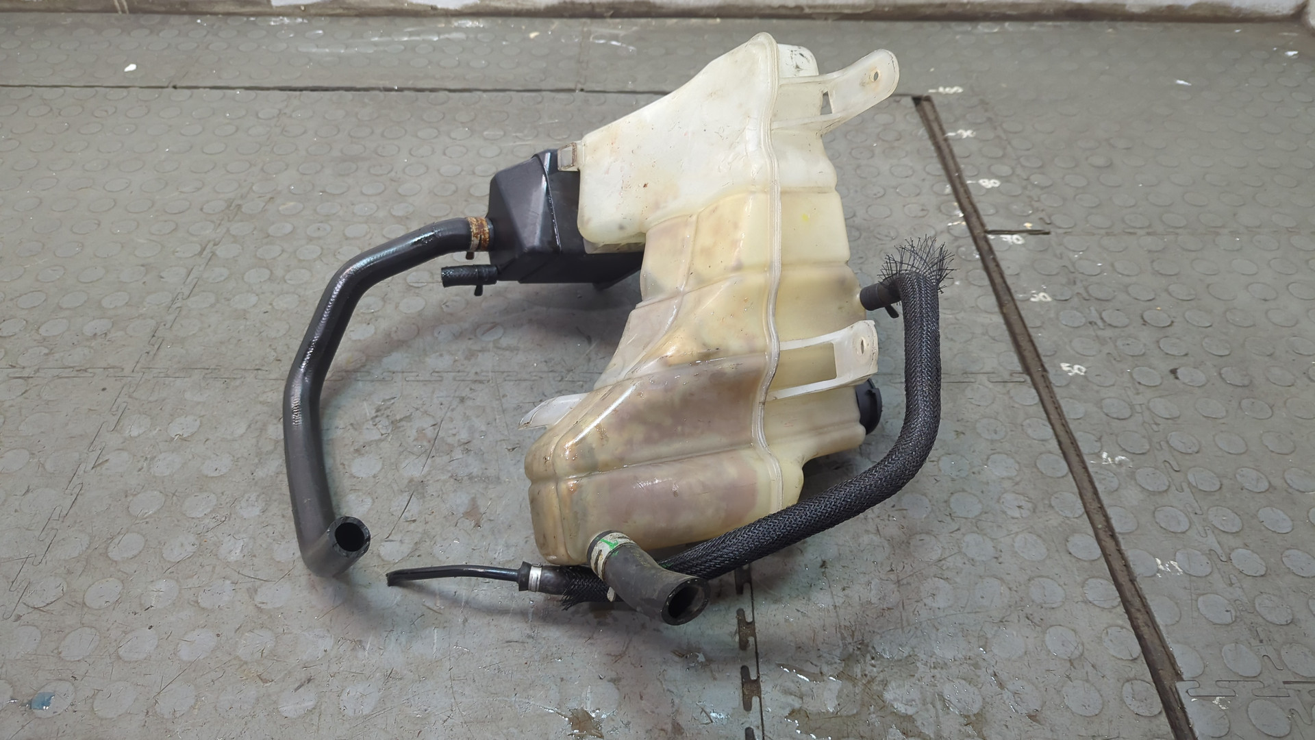 Бачок расширительный