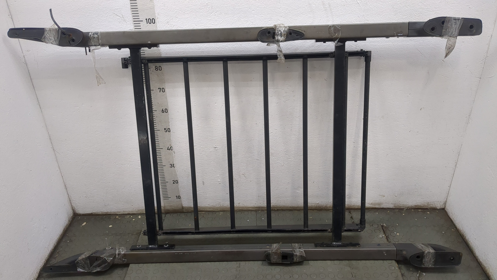 Рейлинги (релинг) к-кт (планки на крышу)