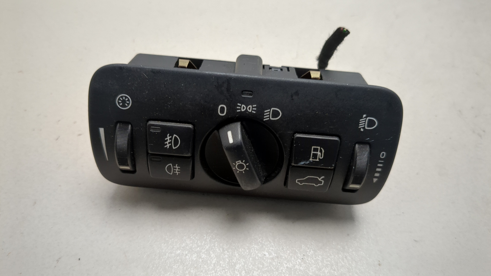 Переключатель света фар