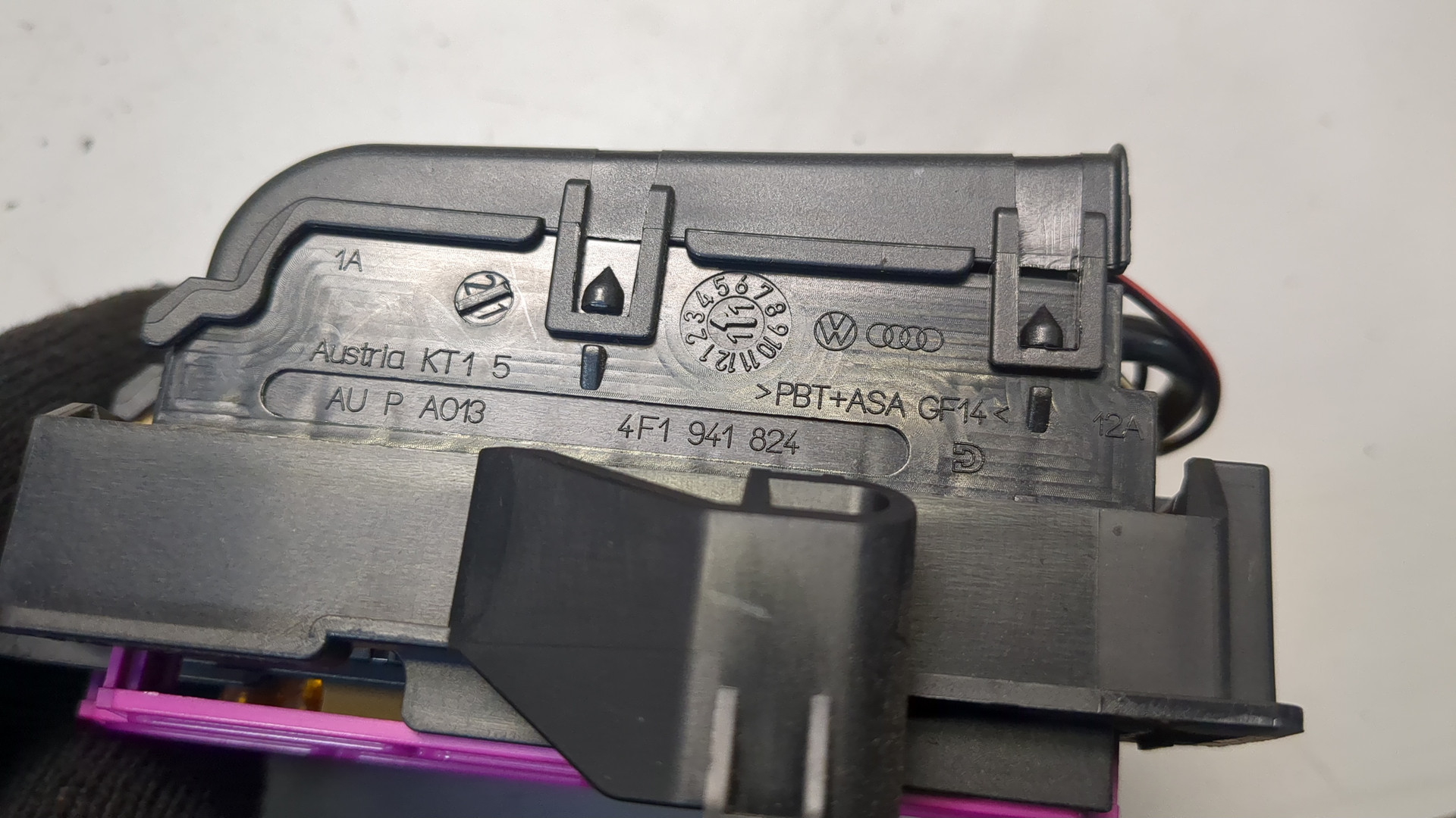 Блок предохранителей