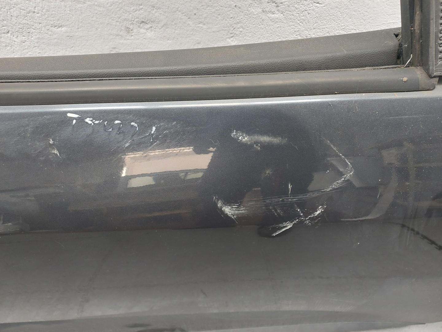 Дверь передняя правая