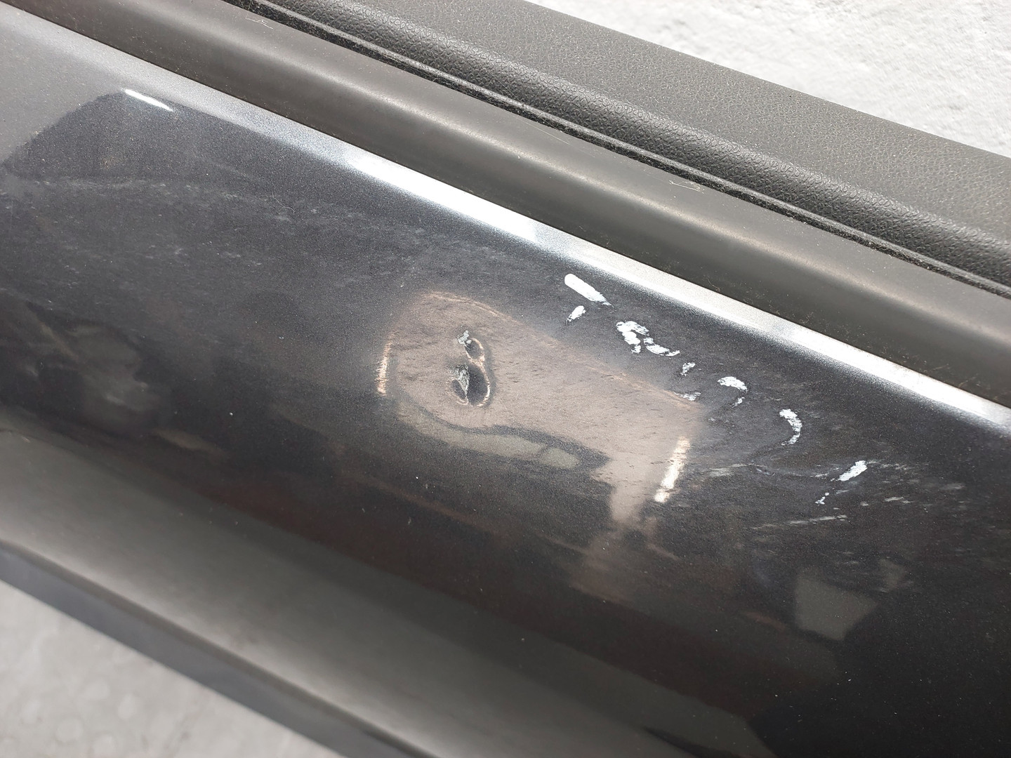 Дверь передняя правая