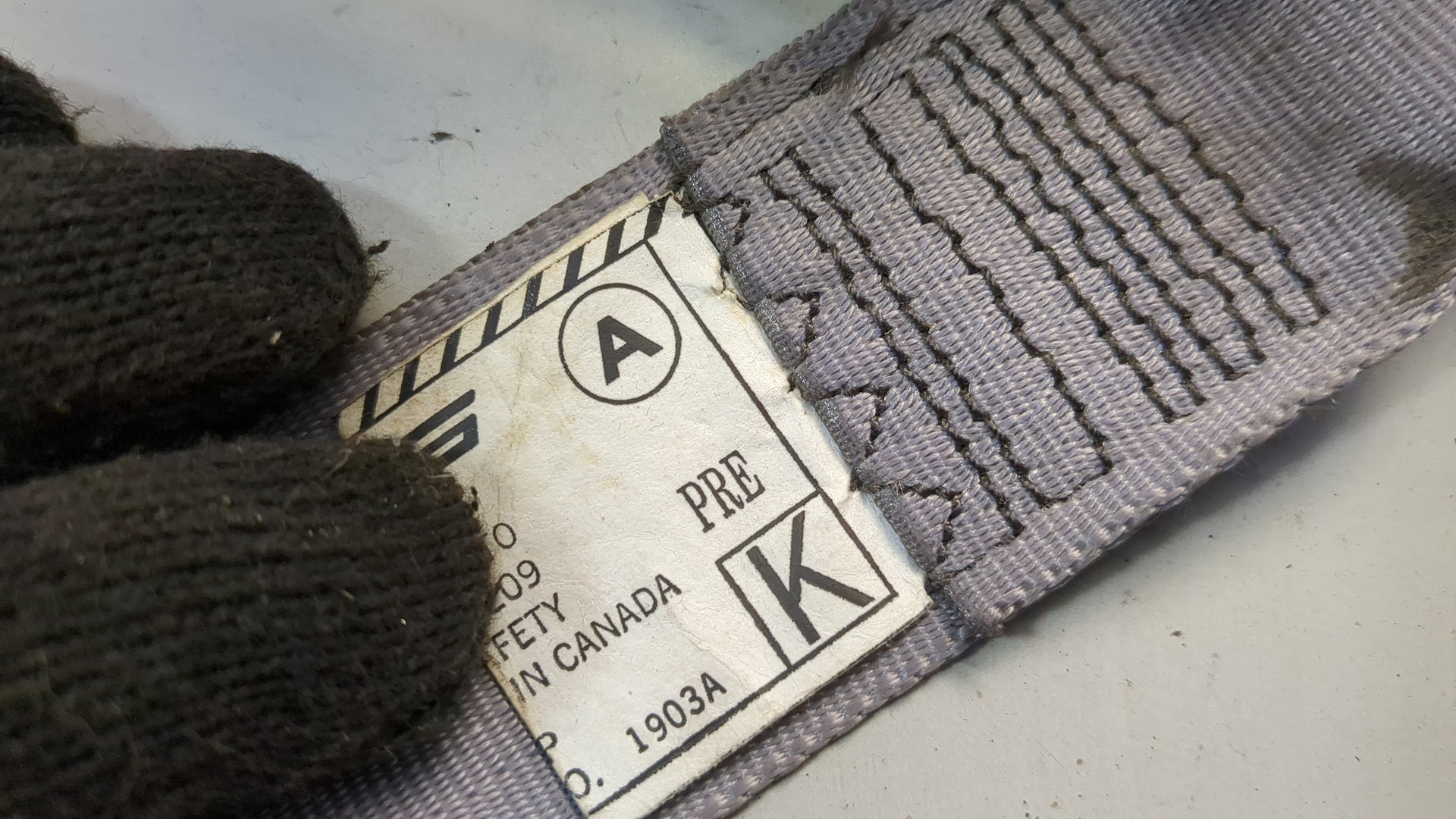 Ремень безопасности