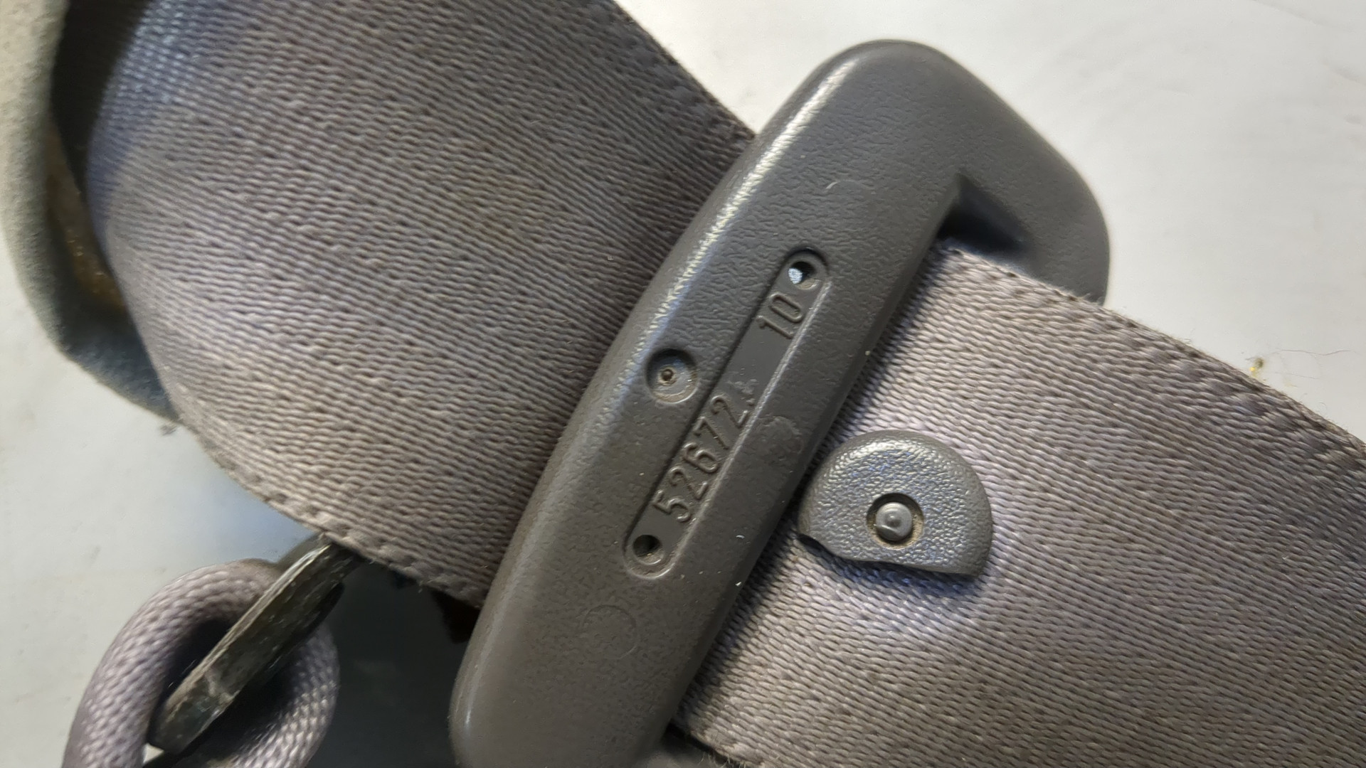 Ремень безопасности