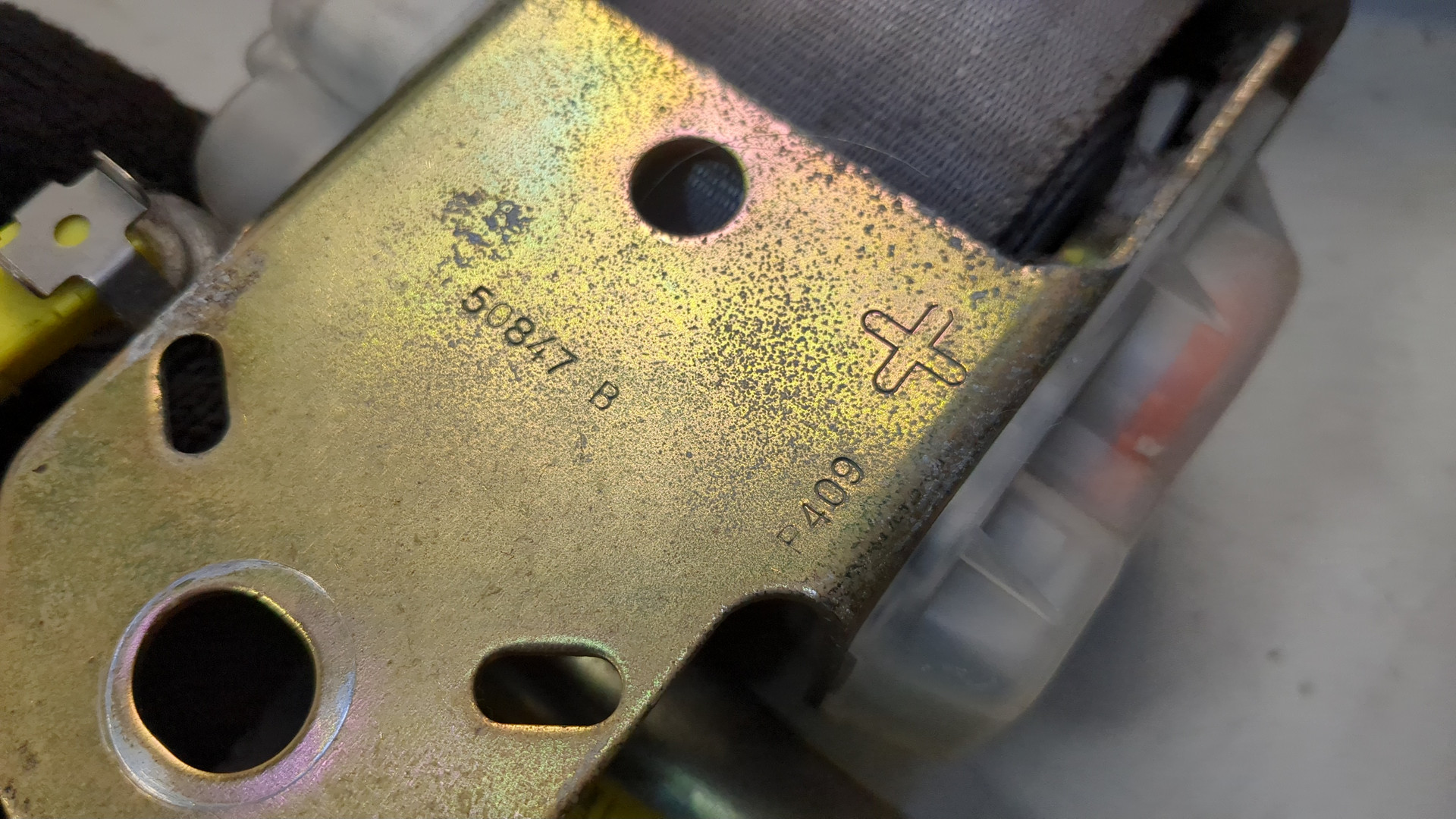 Ремень безопасности