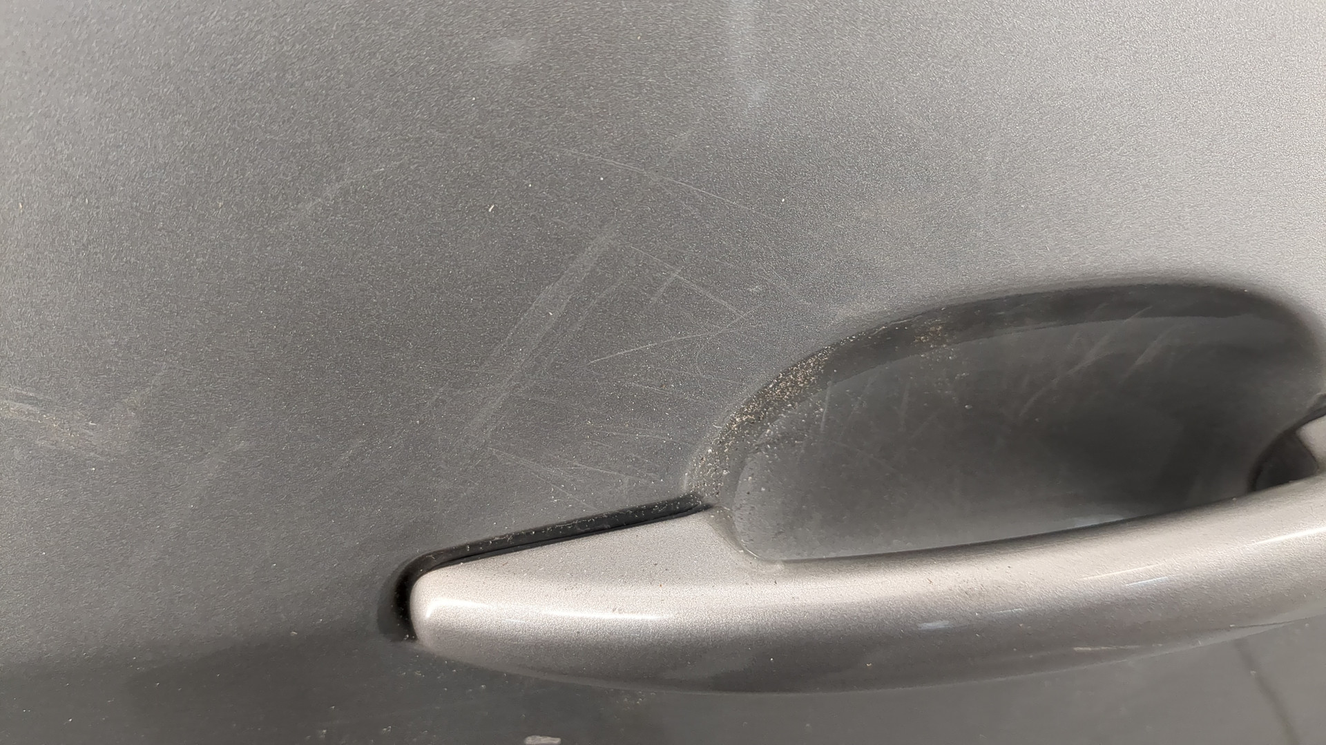 Дверь задняя левая