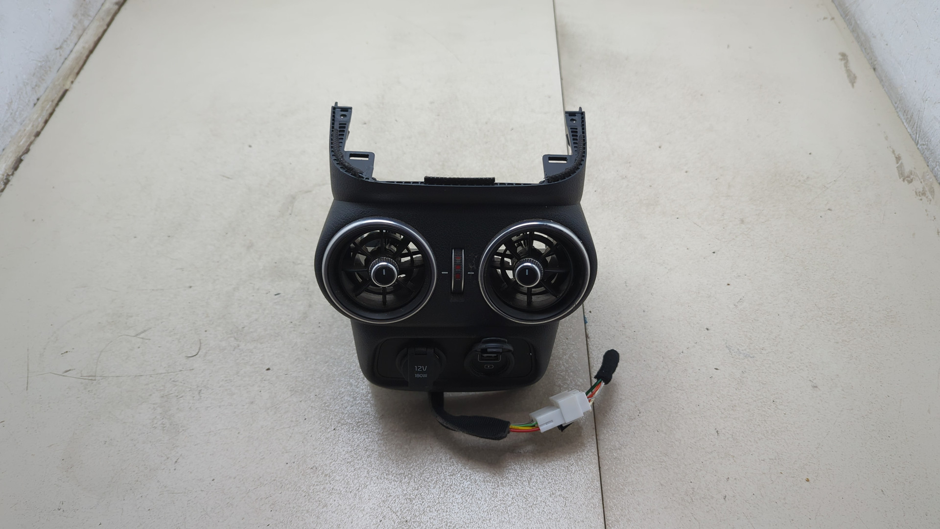 Дефлектор воздушный