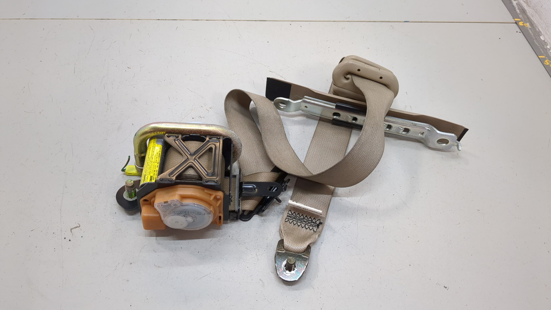 Ремень безопасности