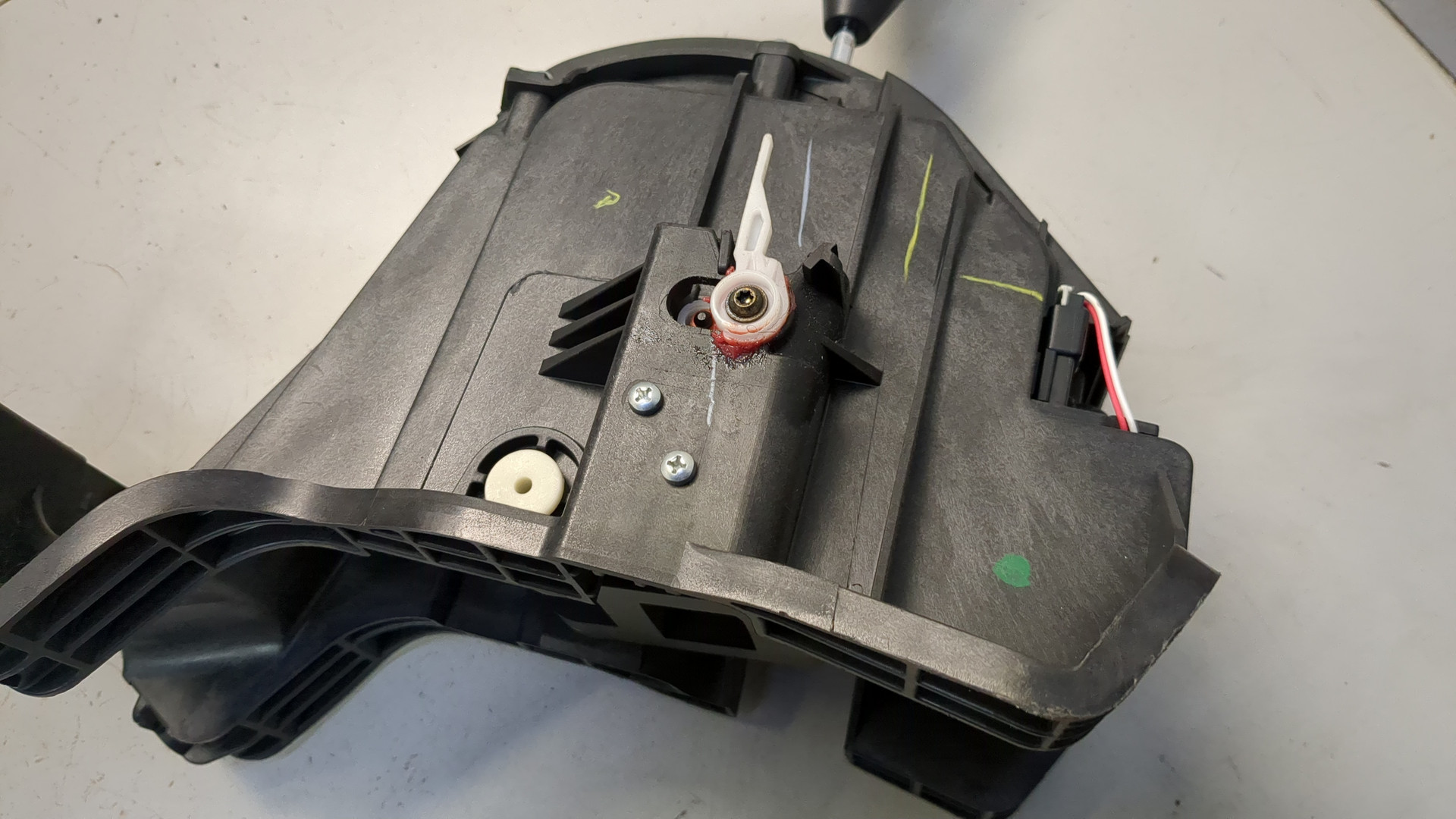 Кулиса МКПП / АКПП