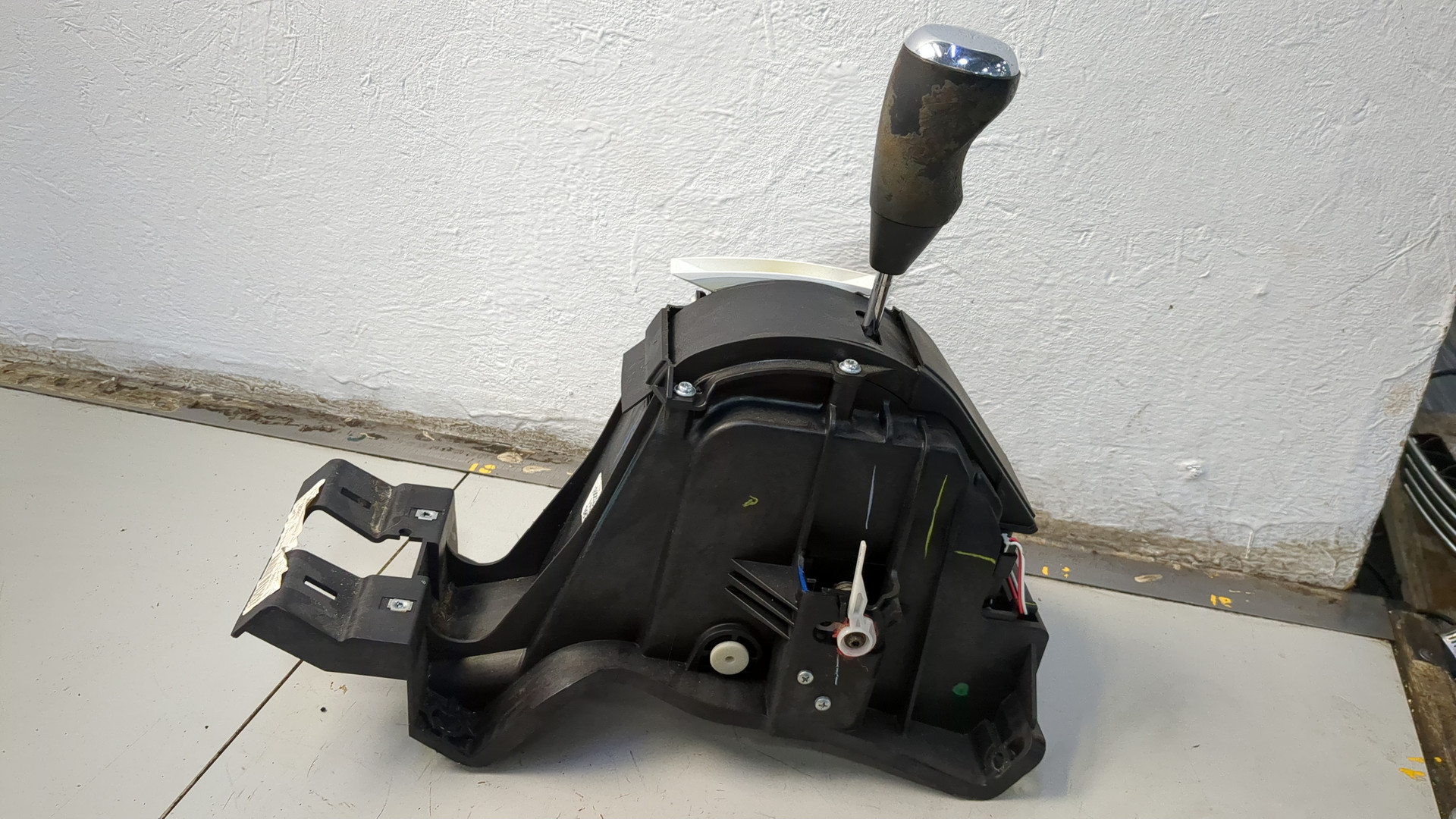 Кулиса МКПП / АКПП