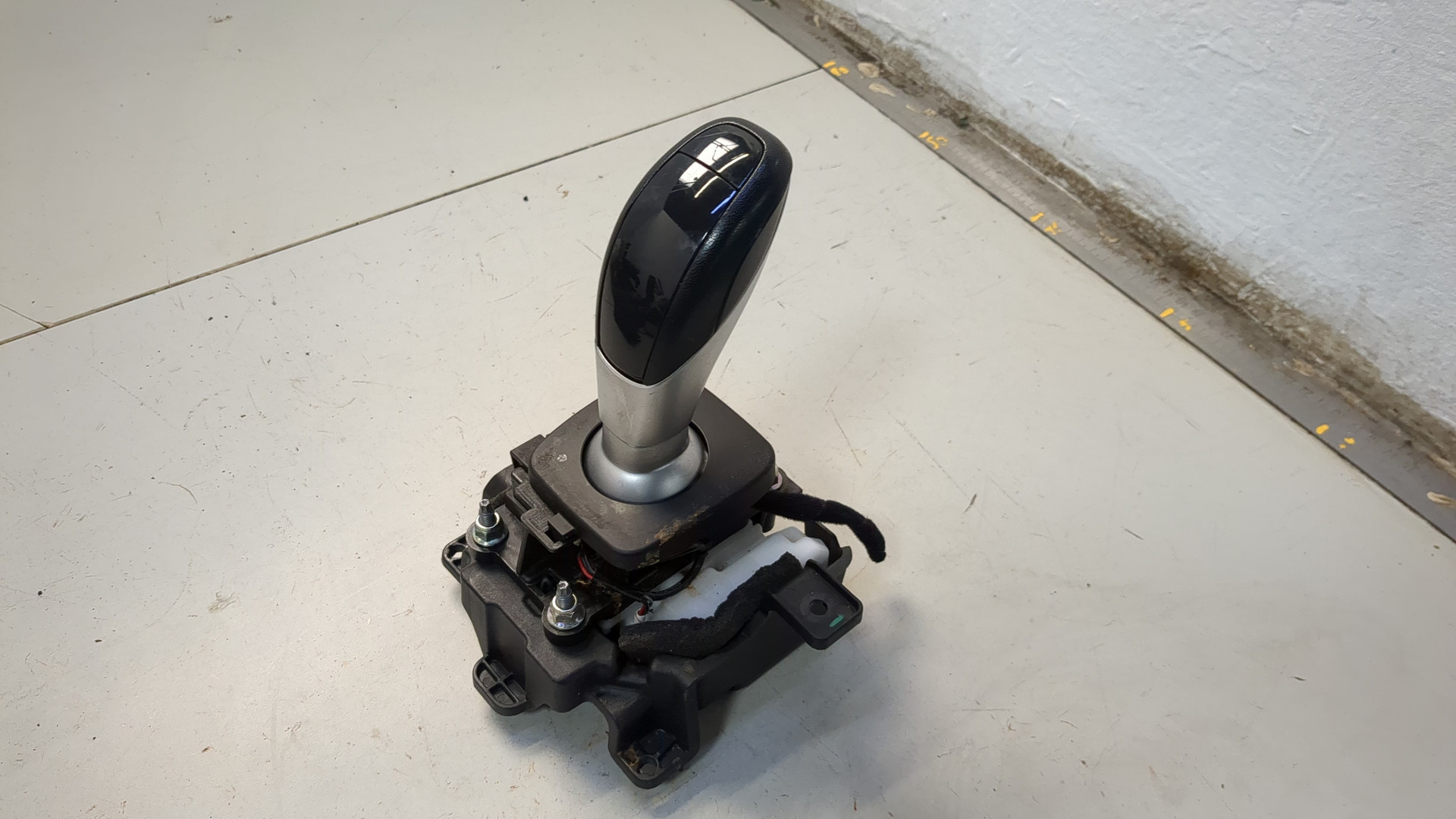 Кулиса МКПП / АКПП