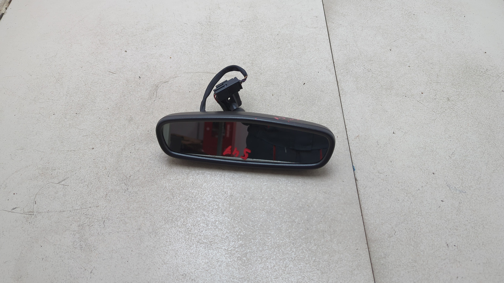 Зеркало заднего вида