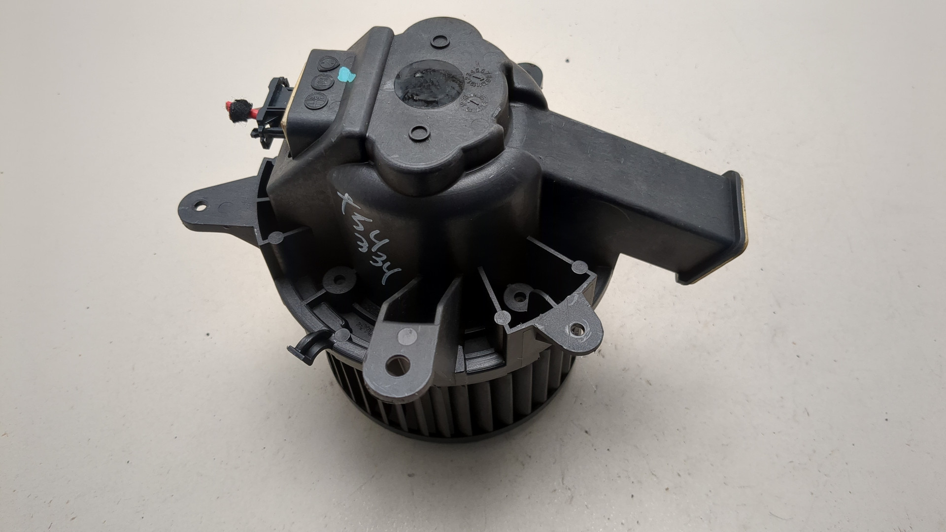 Моторчик печки