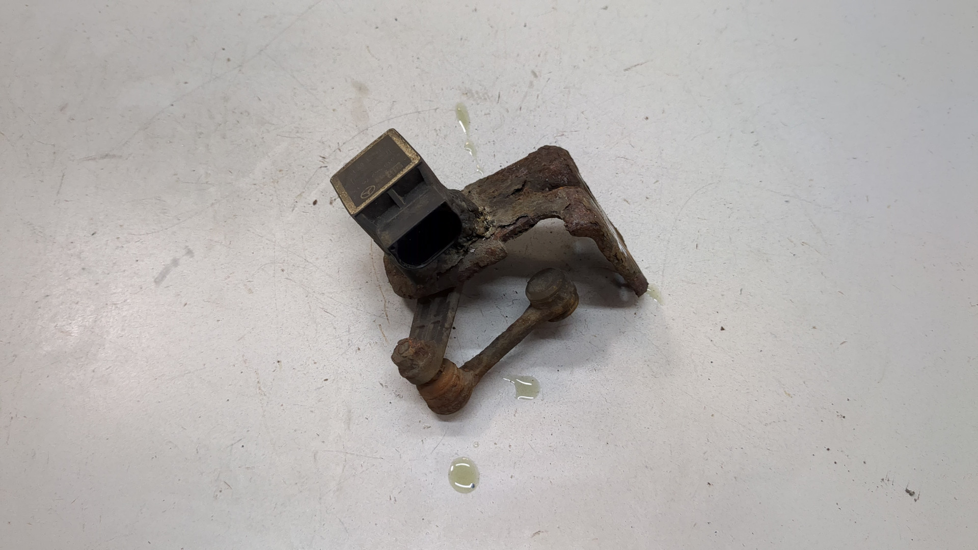 Датчик регулировки дорож. просвета