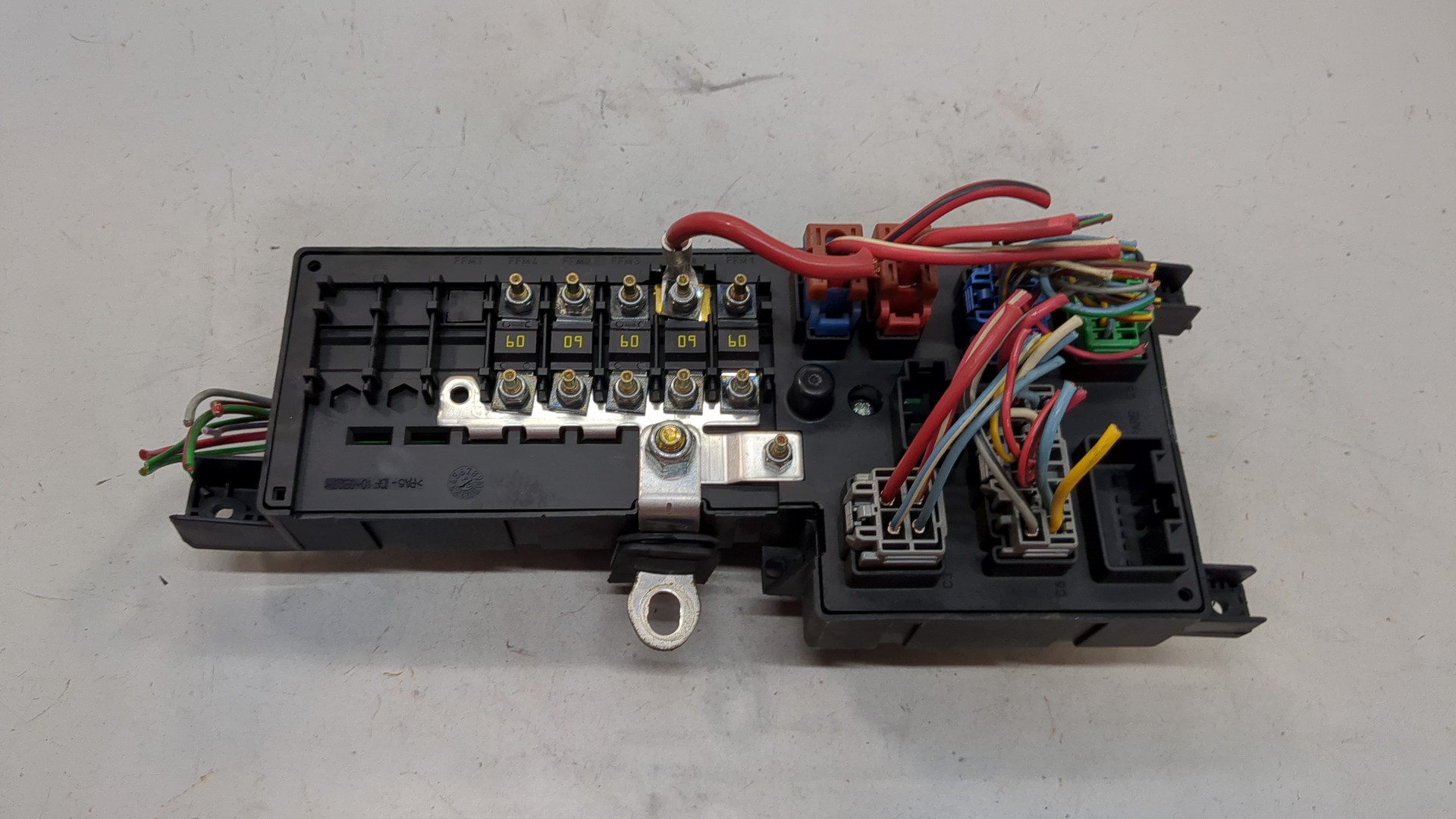 Блок предохранителей