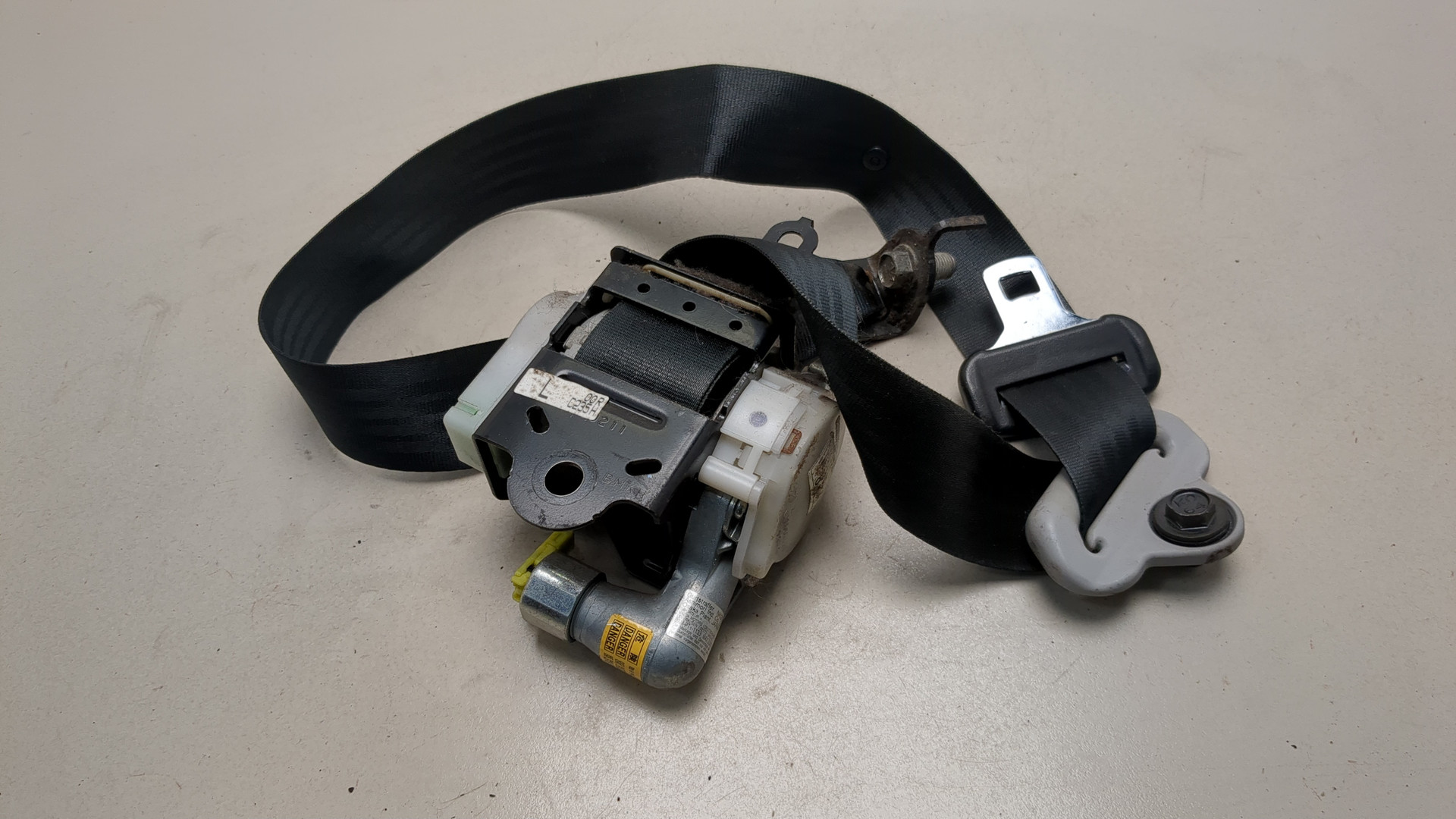 Ремень безопасности