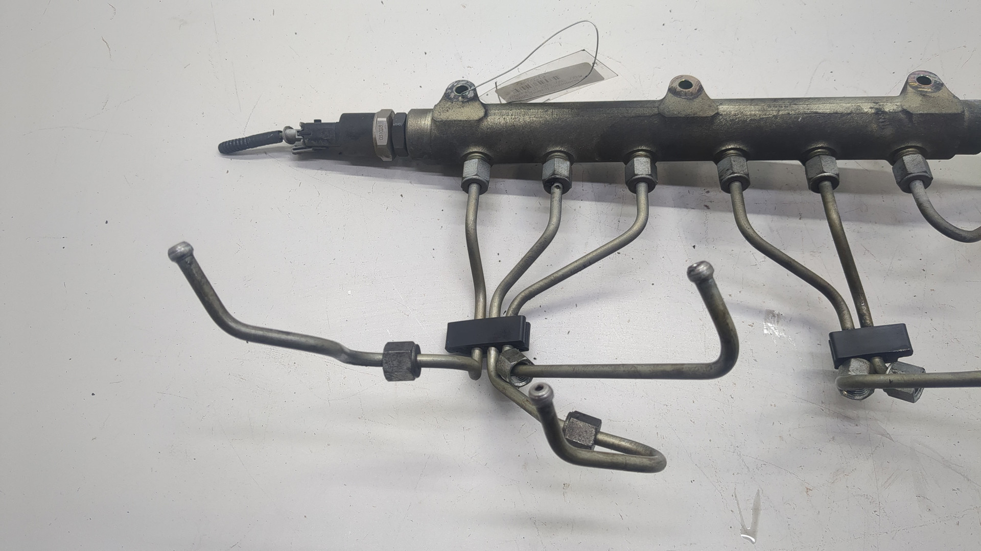 Рейка топливная (рампа)