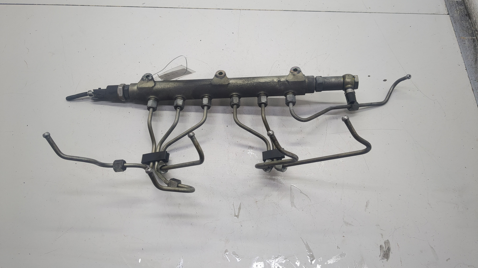 Рейка топливная (рампа)