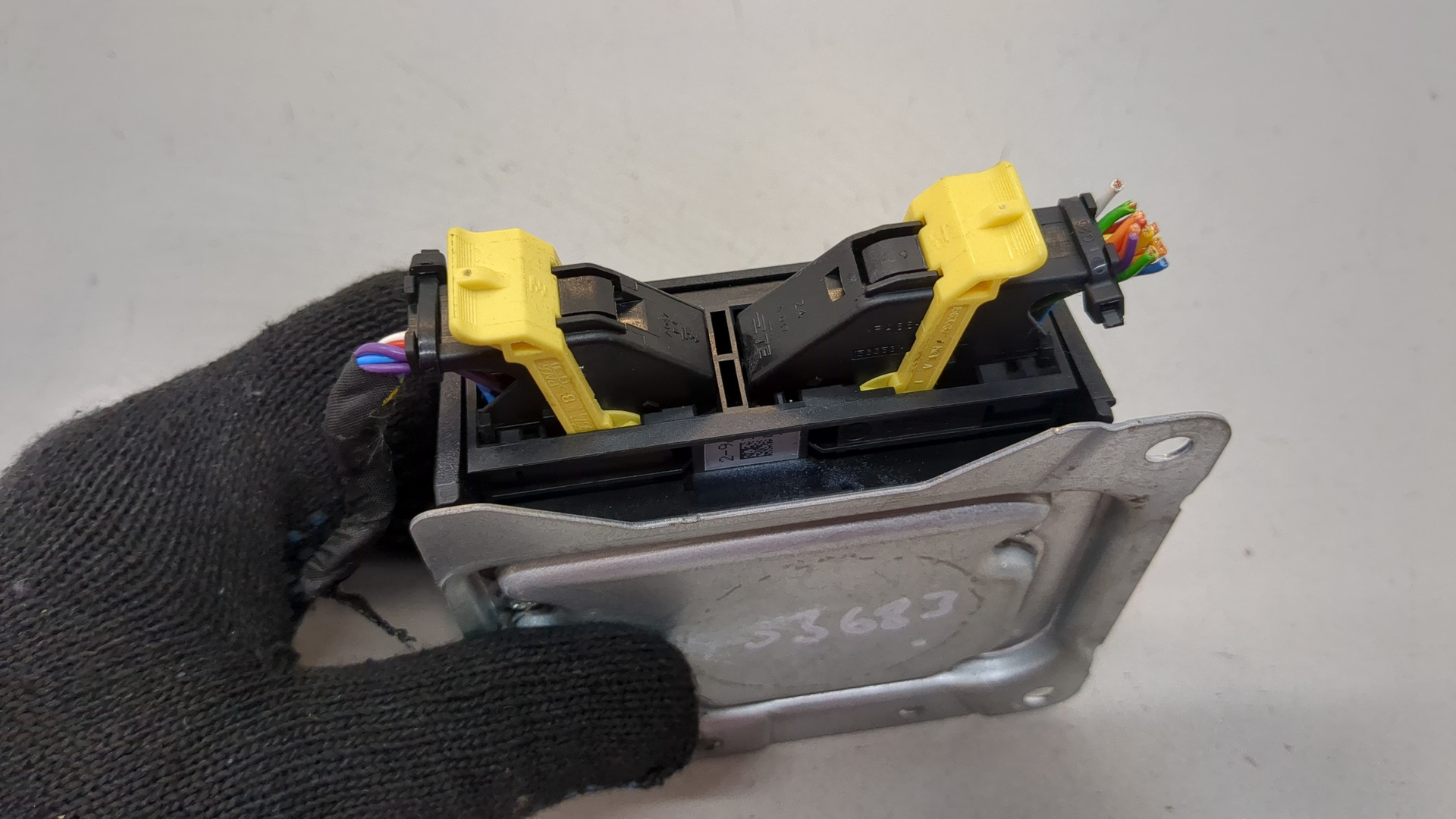 Блок управления подушек безопасности (AIR BAG)