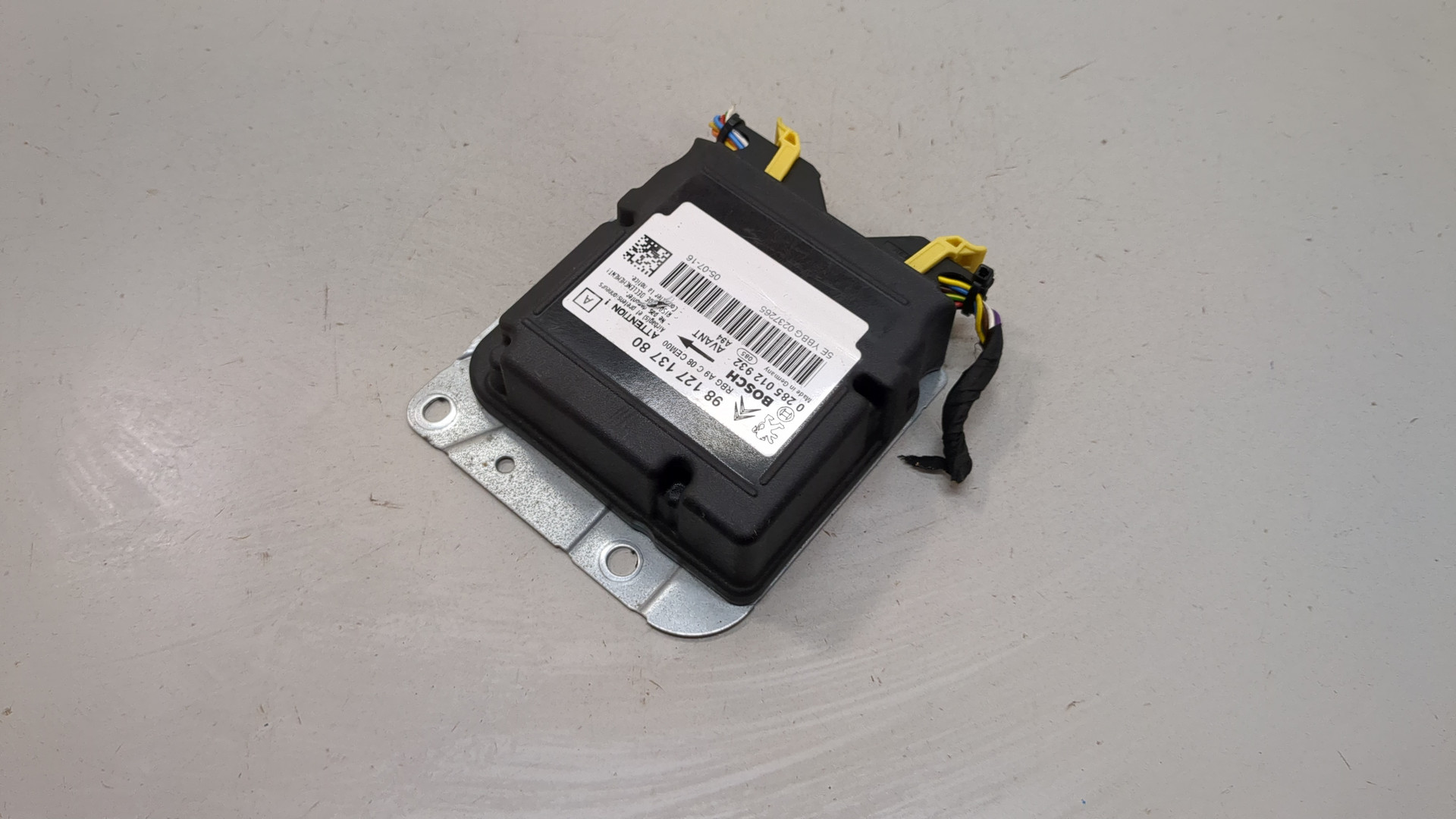 Блок управления подушек безопасности (AIR BAG)