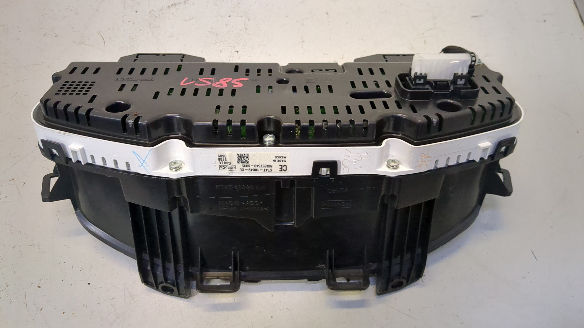 Панель приборов