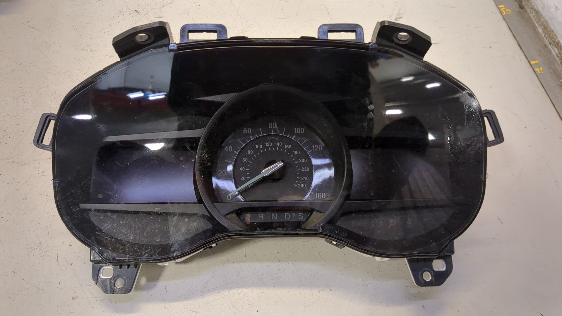 Панель приборов