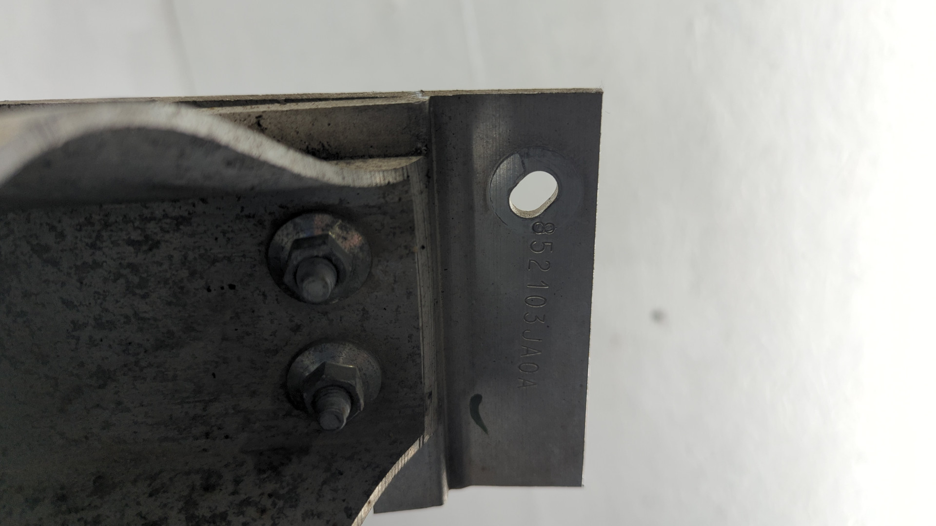 Усилитель заднего бампера