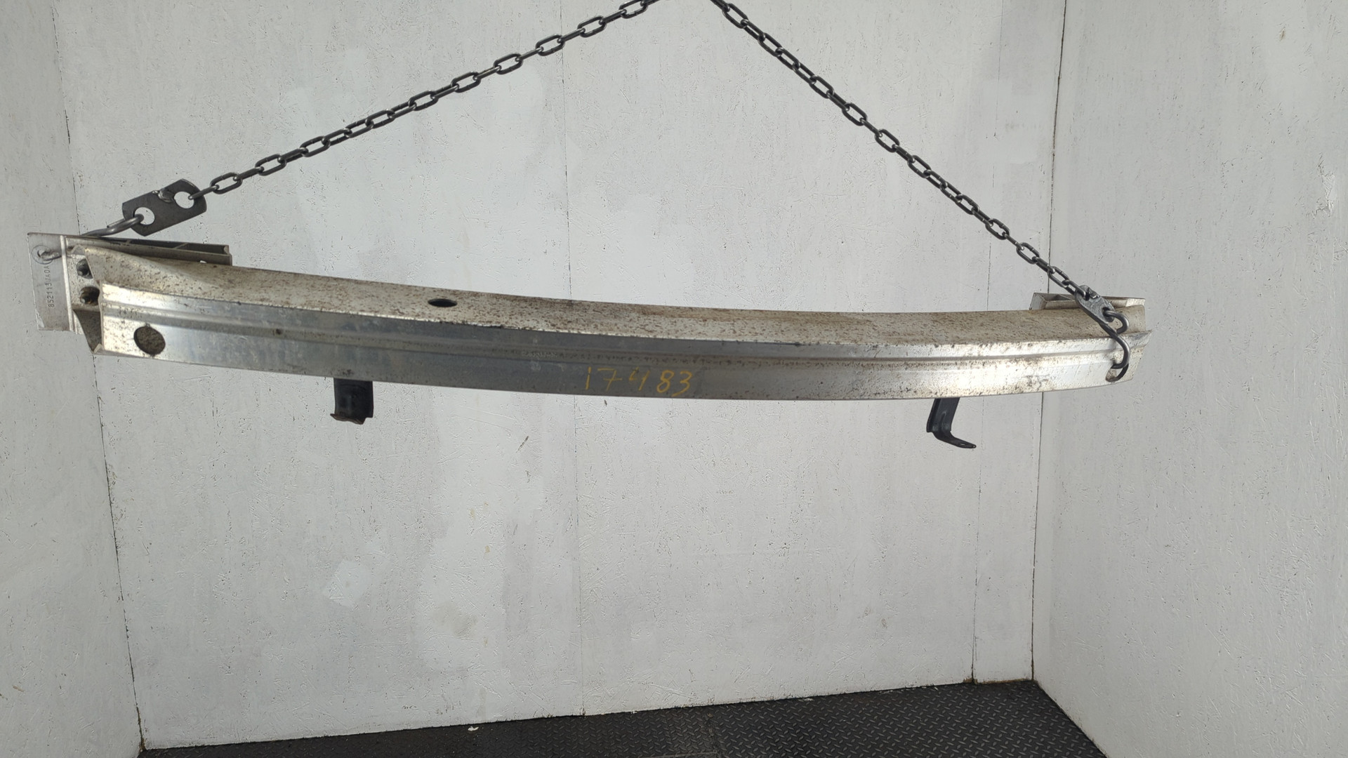 Усилитель заднего бампера