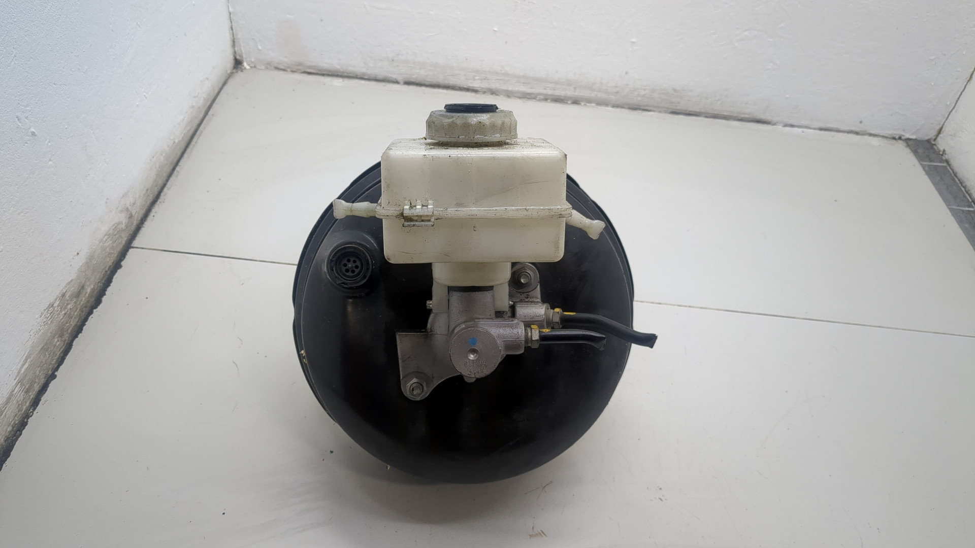 Цилиндр тормозной главный