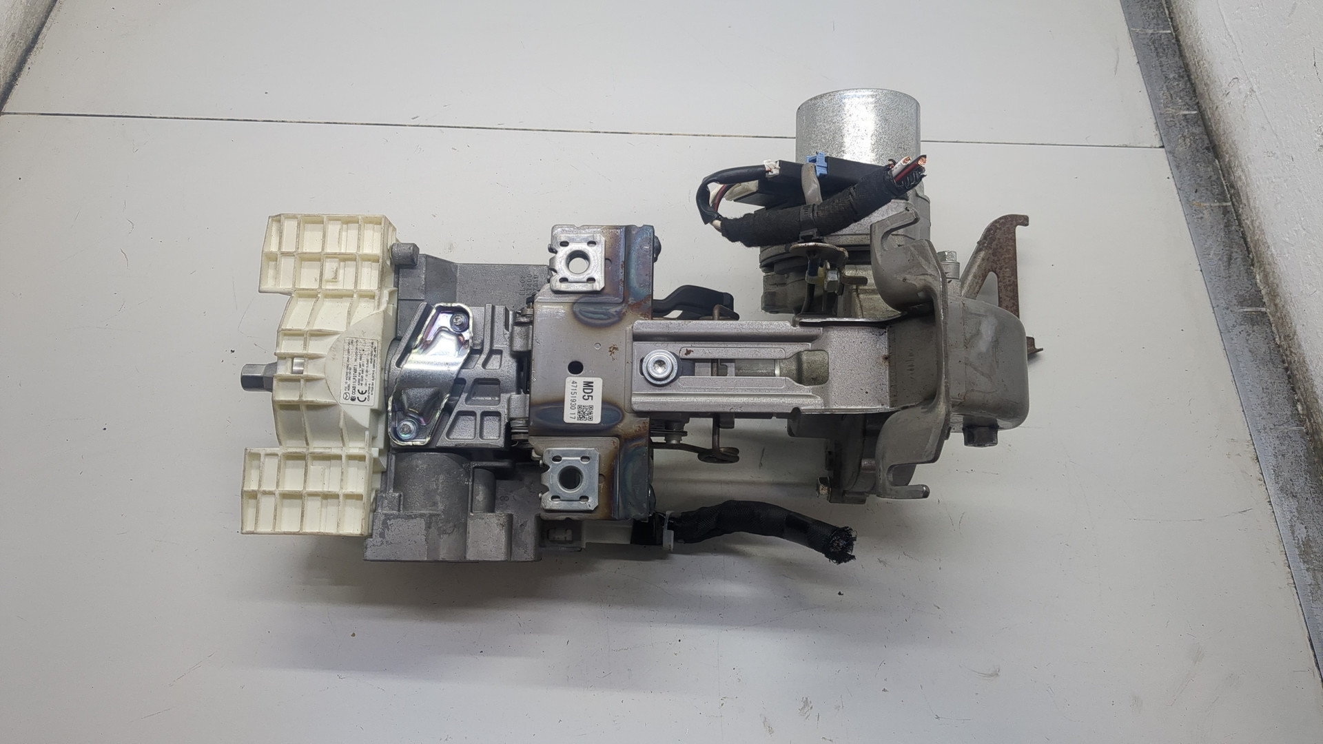 Серводвигатель рулевой рейки