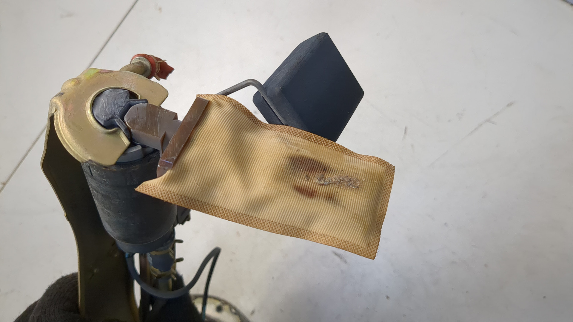 Насос топливный электрический