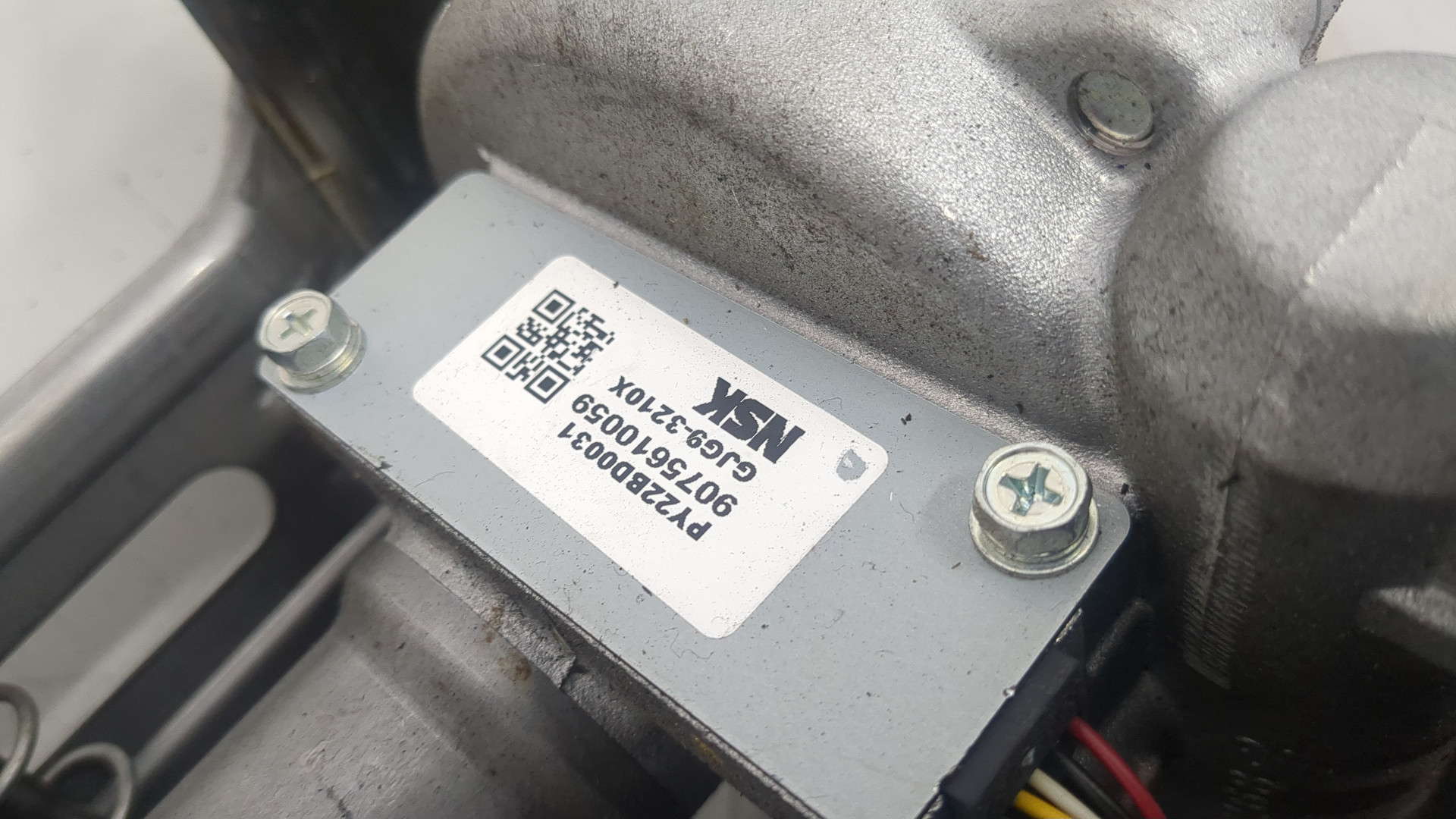 Серводвигатель рулевой рейки