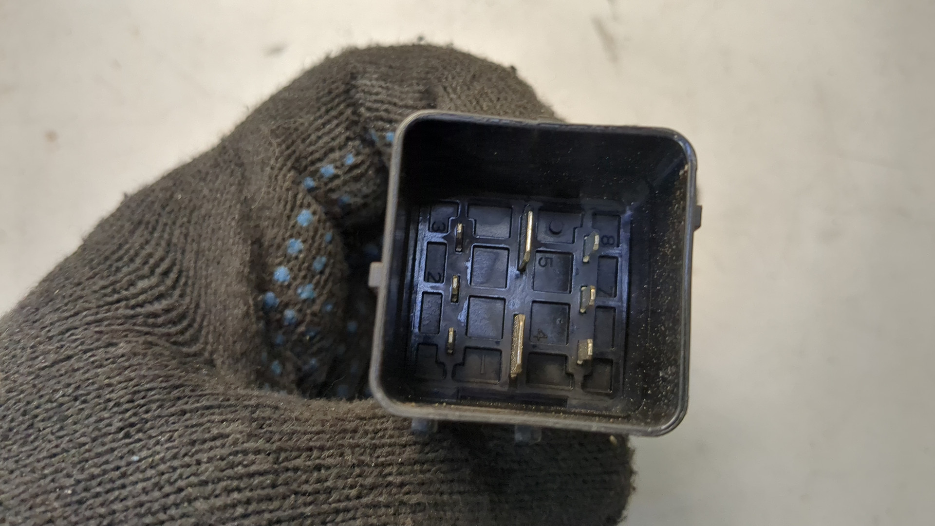 Реле свечей накала