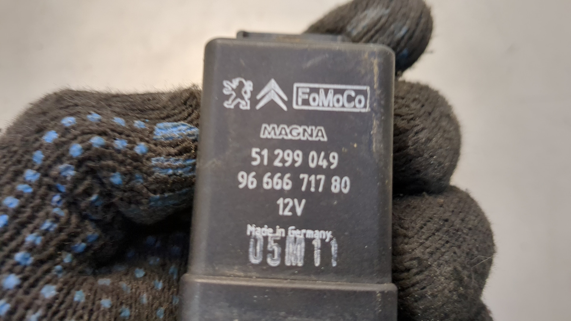 Реле свечей накала