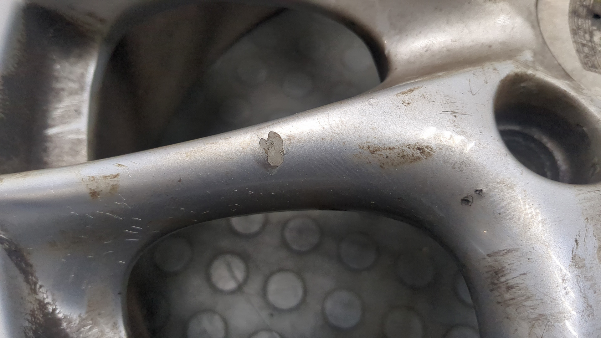 Диск колесный литой легкий сплав