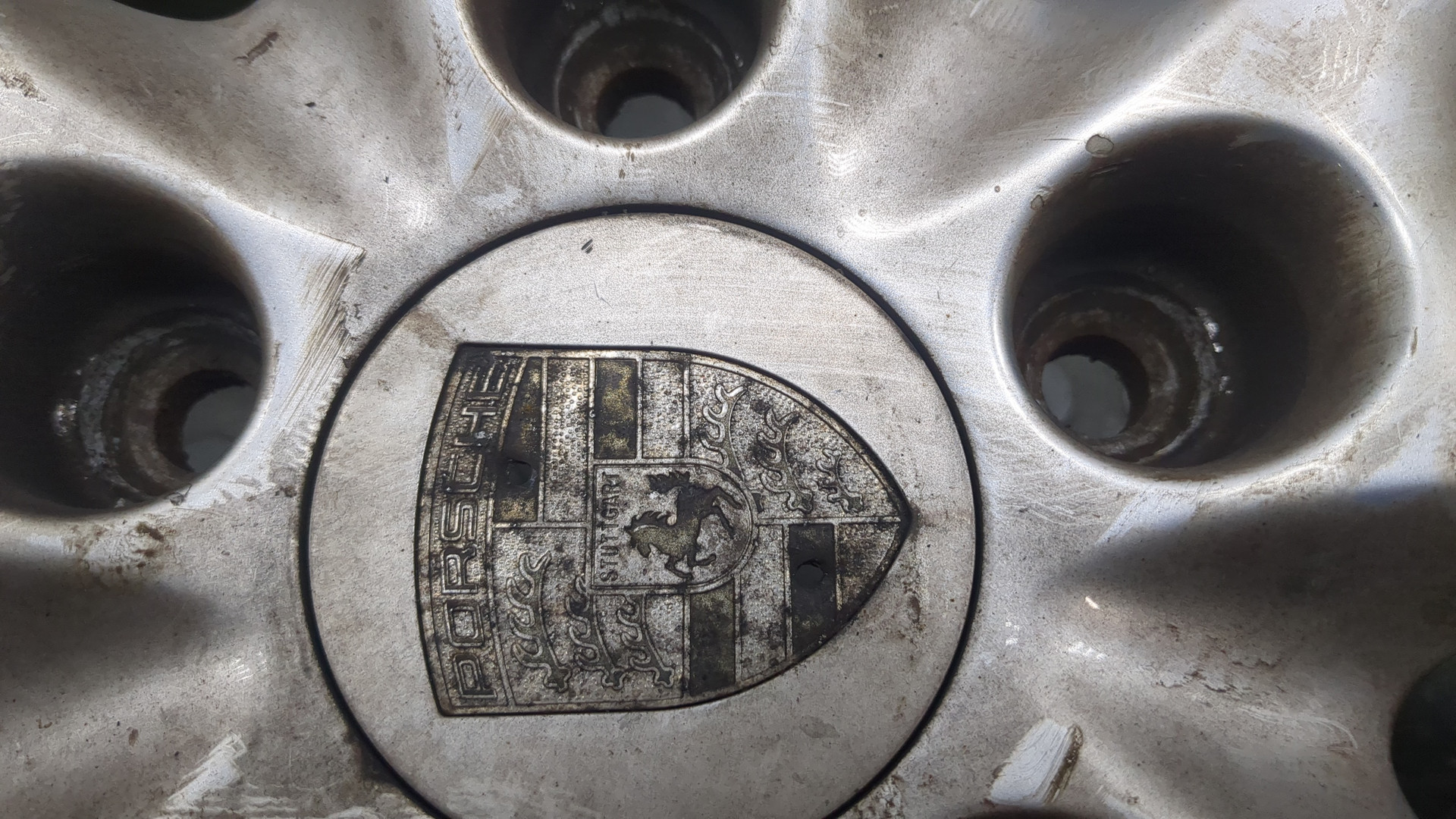 Диск колесный литой легкий сплав