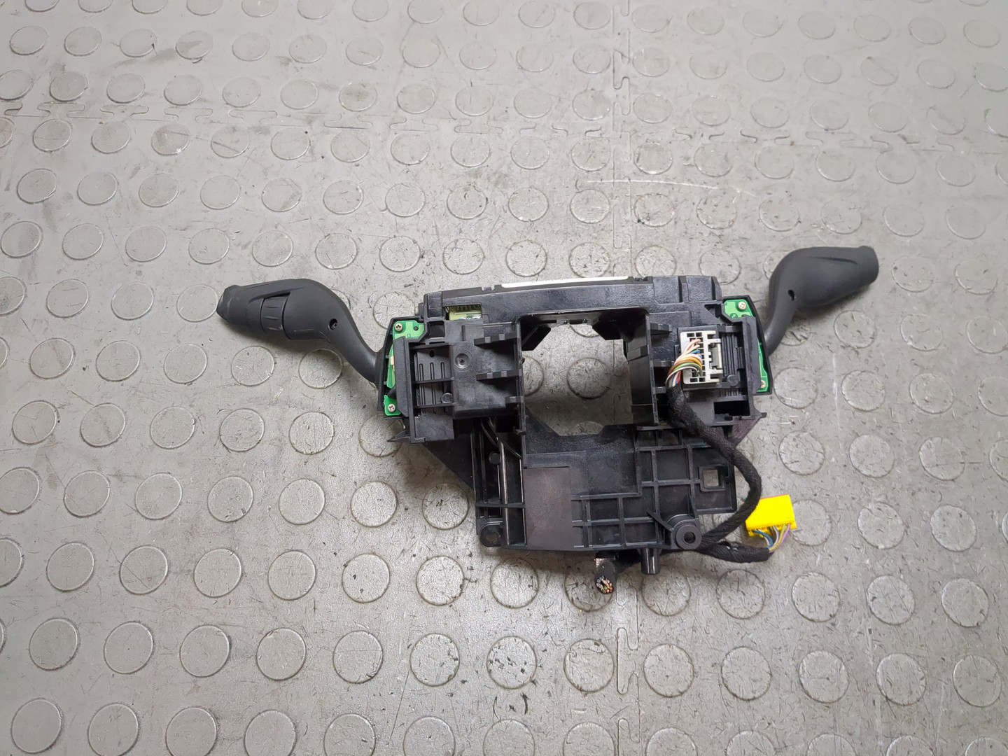 Переключатель подрулевой