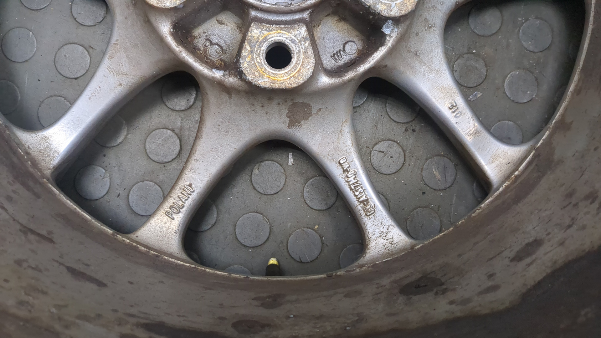 Диск колесный литой легкий сплав