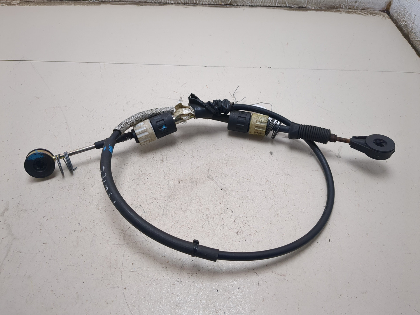 Трос КПП (выбора/переключения передач)