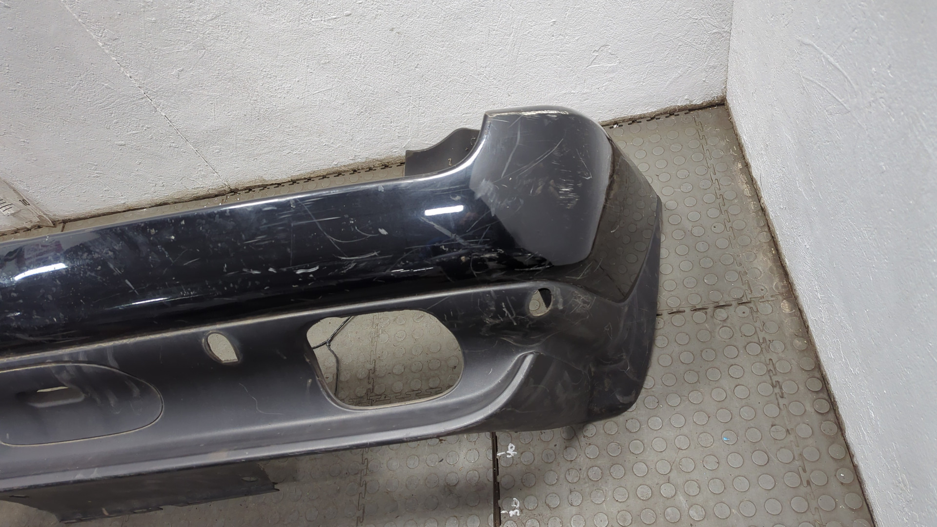 Бампер задний