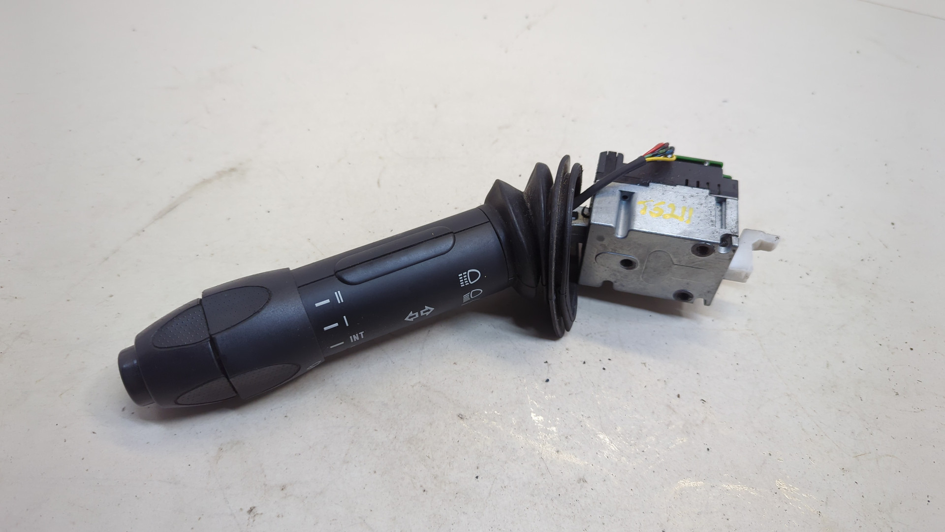 Переключатель подрулевой